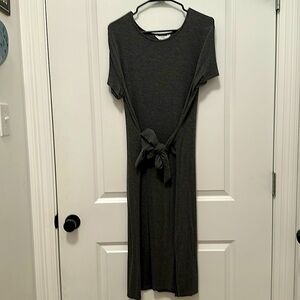 Time and Tru gray midi dress, front or back tie